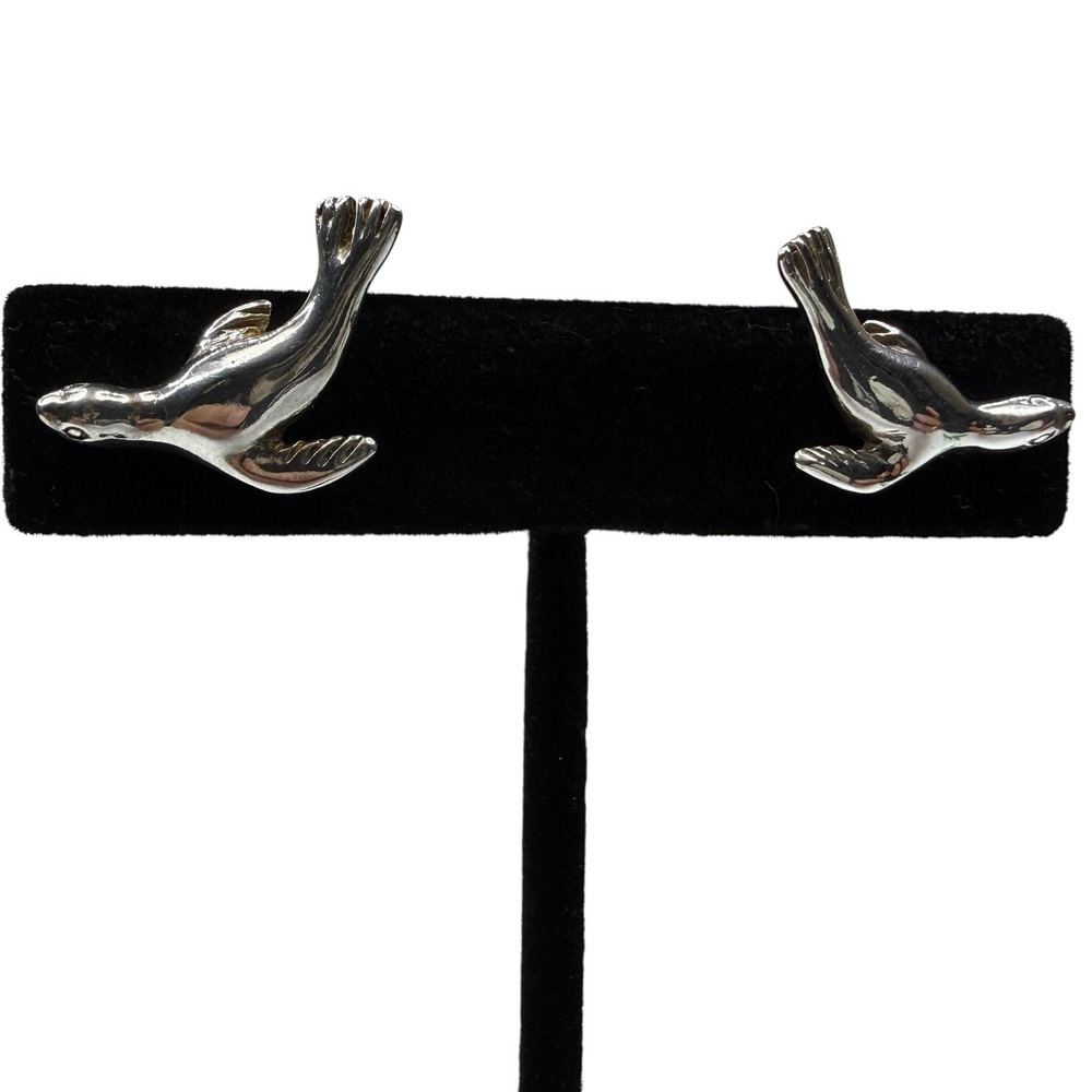 Galapagos Jewelry 950 Platinum Silver Seal Sea Lion Stud Earrings Fine Jewelry